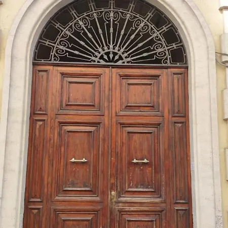 S.pietro Elvira's Retro *