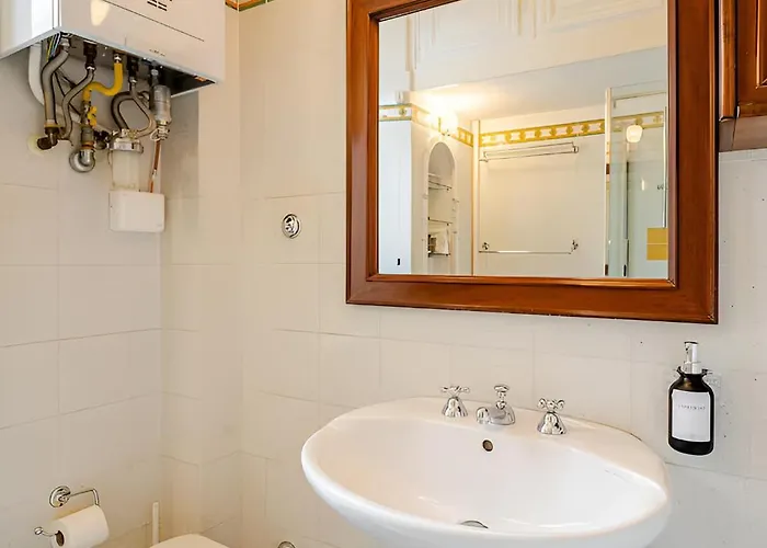 S.pietro Elvira's Retro